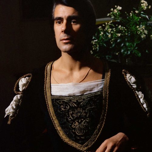 NPG-P1201_Donald Whytr Macleary in Swan Lake by Bern Schwartz RMX