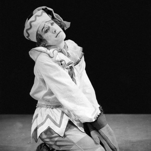 arp1353158_Petrouchka - Alexander Grant 1957 smaller